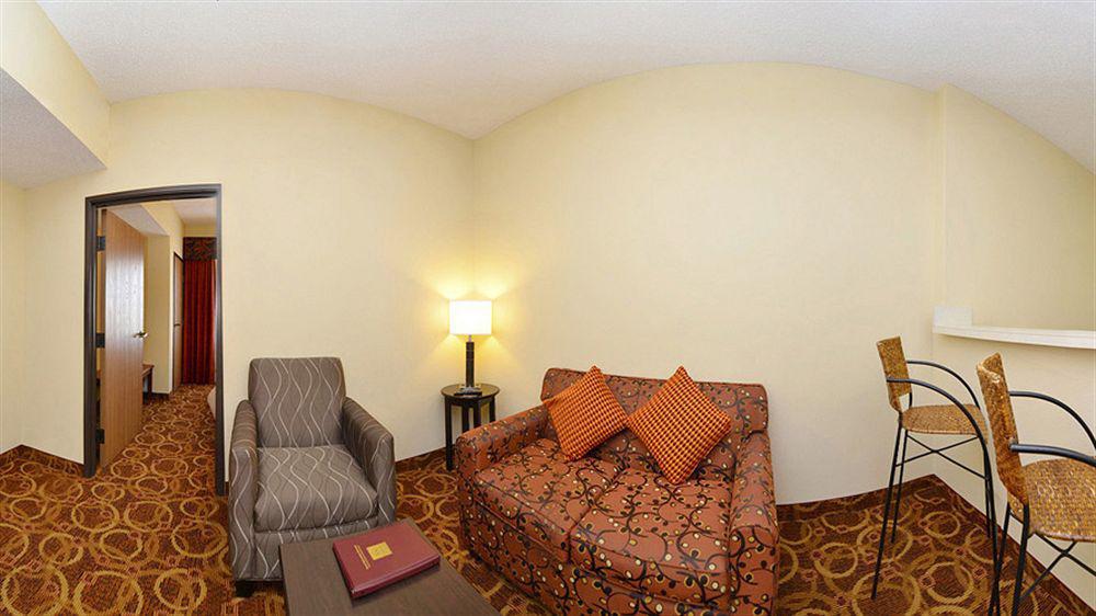 Comfort Suites Mckinney-Allen Exterior photo